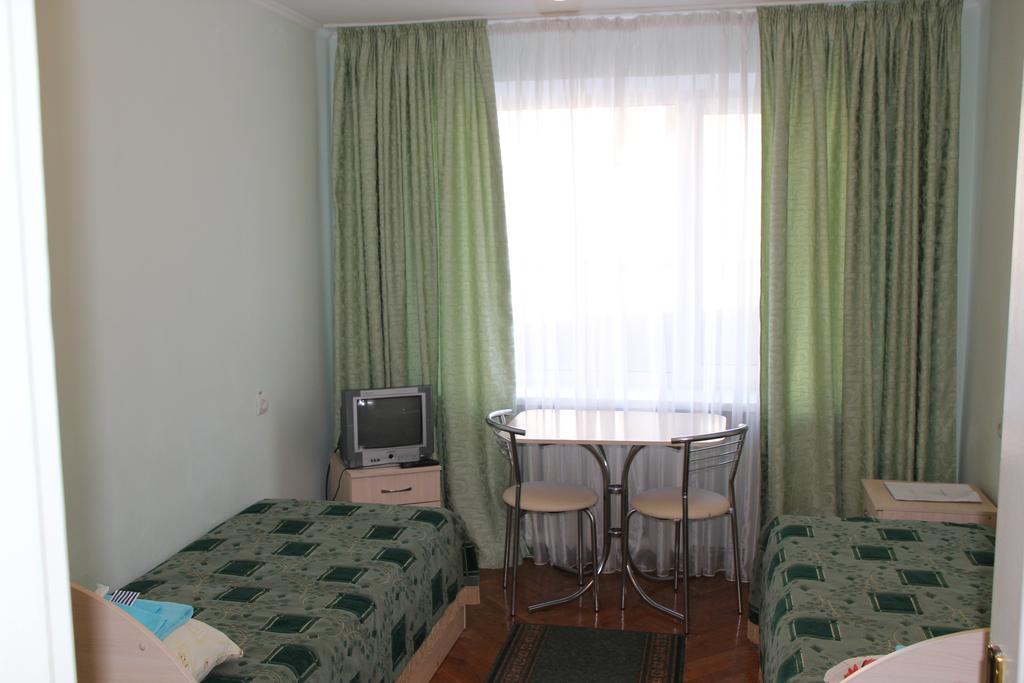 Hotel Ukraine Житомир Стая снимка